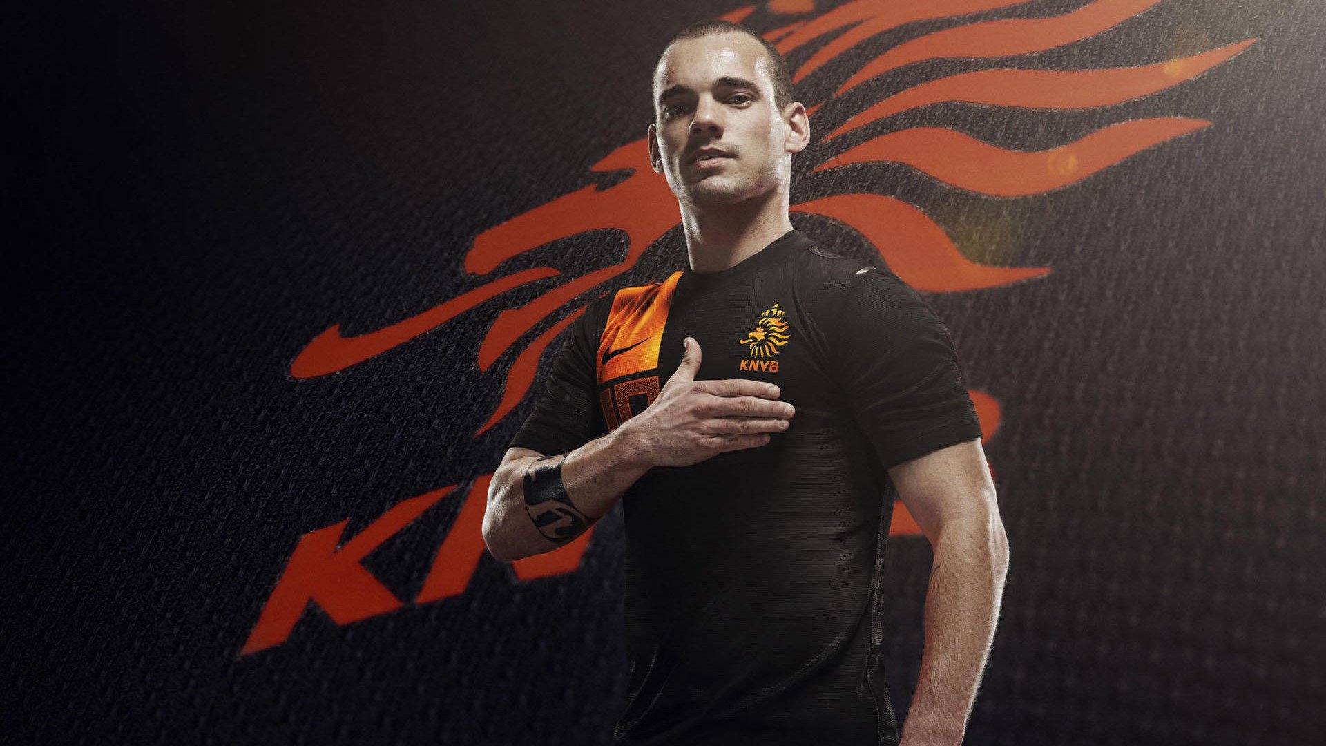 英超争夺激烈，球员分享备战经验，英超争冠形势